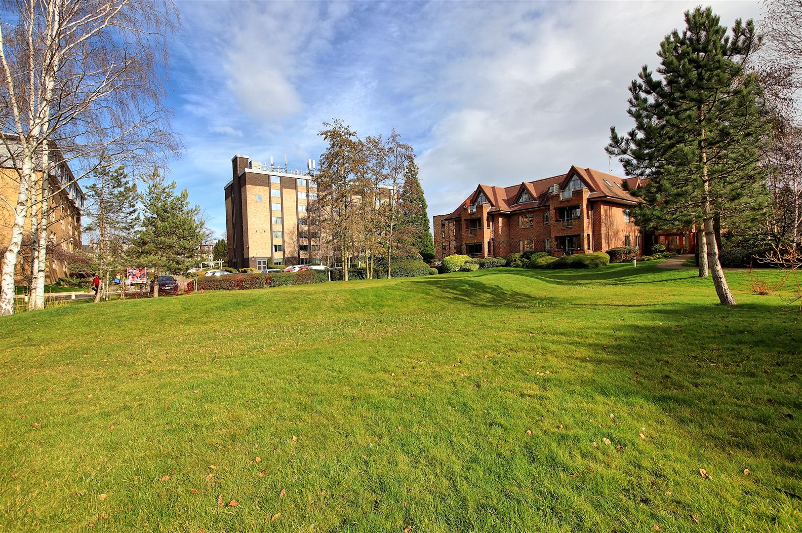 Midsummer Court, Manhattan Drive, Cambridge